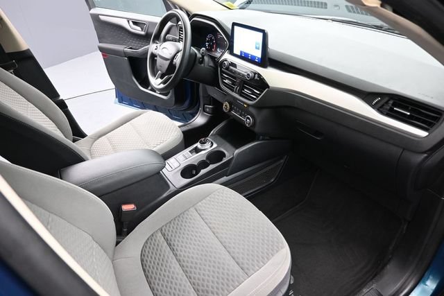 Used 2020 Ford Escape SE FWD image 24