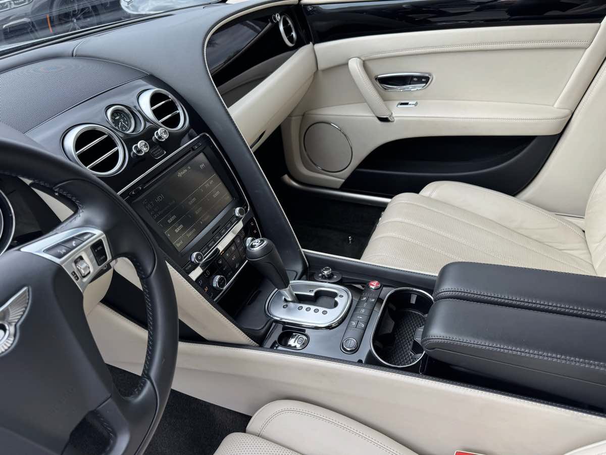 Used 2015 Bentley Flying Spur V8 AWD/4WD image 16