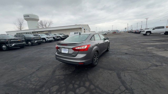 Used 2013 Ford Focus Titanium w/ Titanium Handling Pkg image 9
