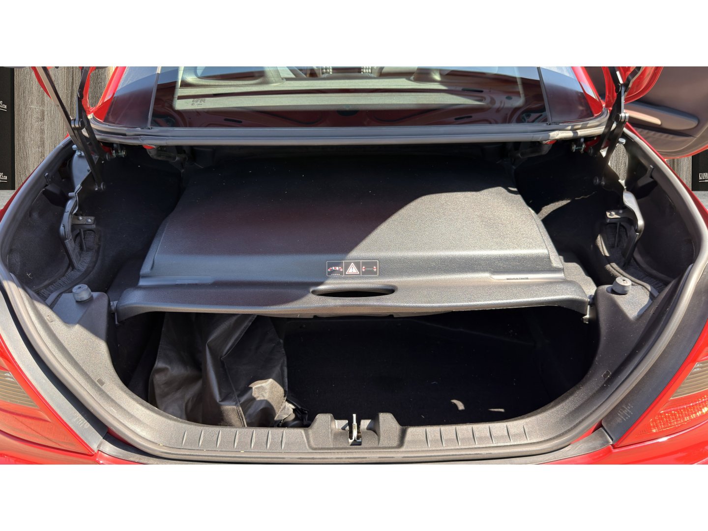 Used 2006 Mercedes-Benz SLK 55 AMG image 28