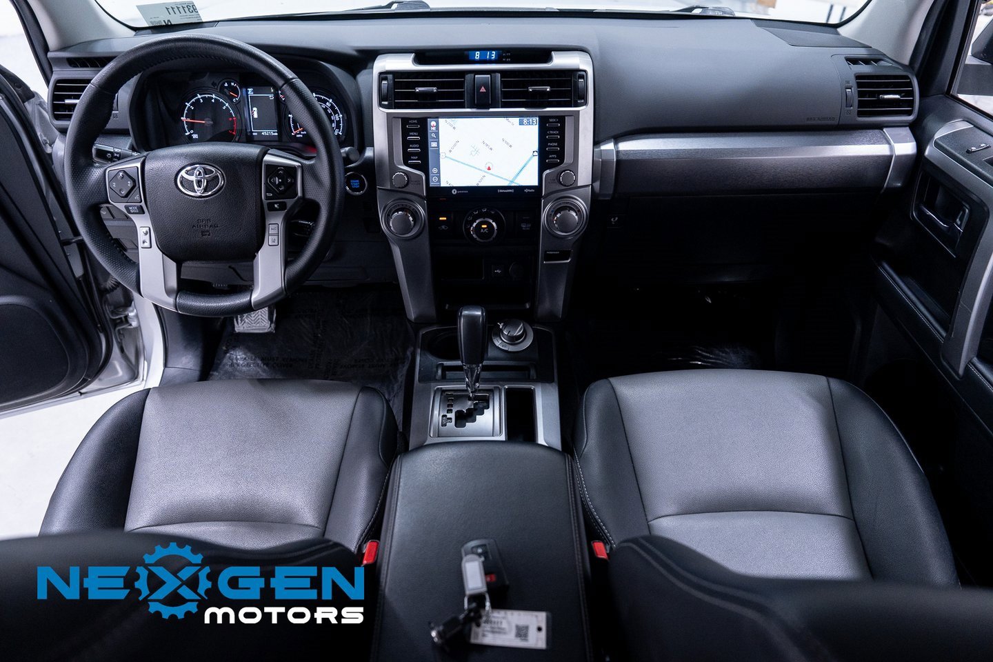 Used 2021 Toyota 4Runner SR5 Premium image 11