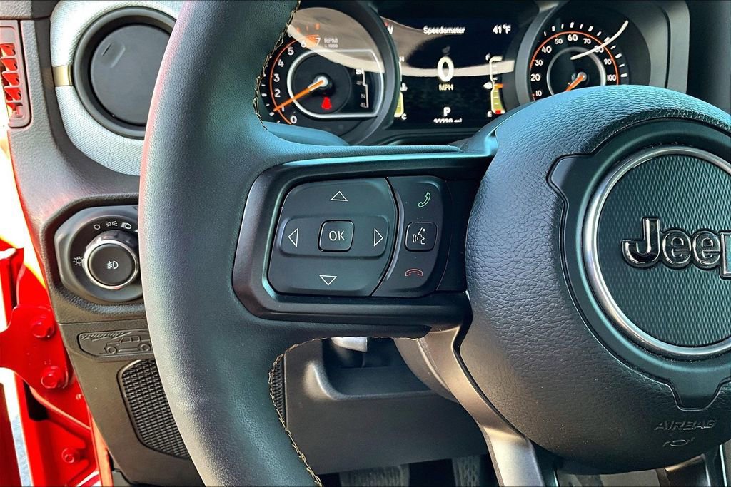 Used 2024 Jeep Wrangler Willys image 12