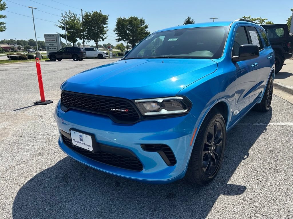 Used 2026 Dodge Durango GT w/ Blacktop Package AWD/4WD image 11