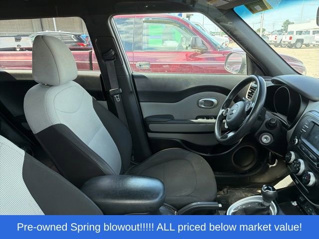 Used 2019 Kia Soul FWD image 12