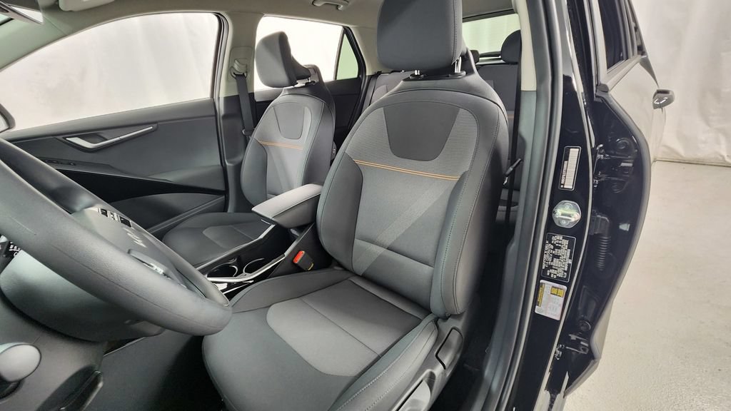 New 2026 Kia Niro LX FWD image 10