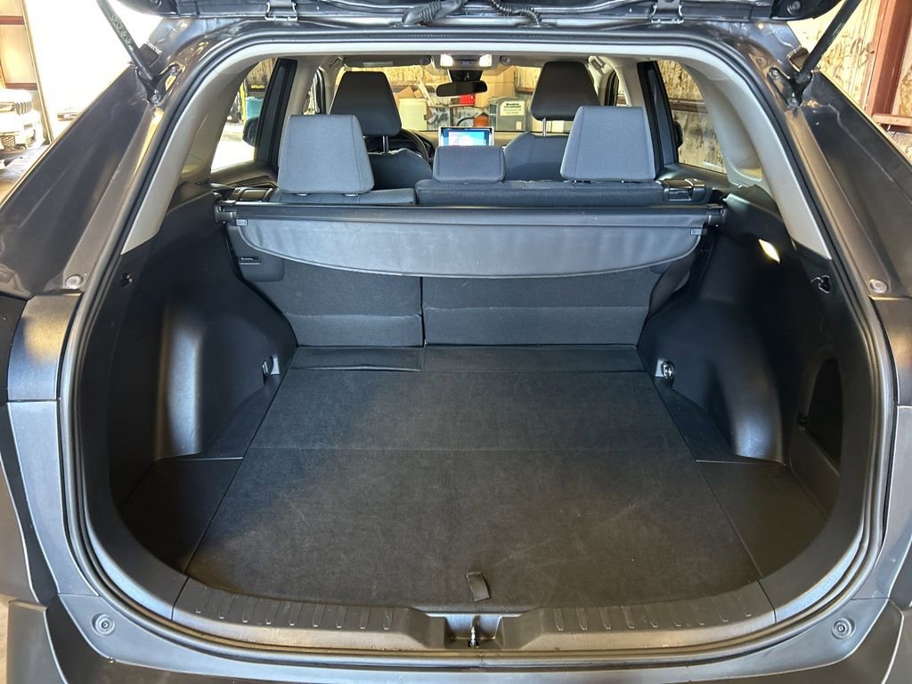 Used 2025 Toyota RAV4 XLE image 23