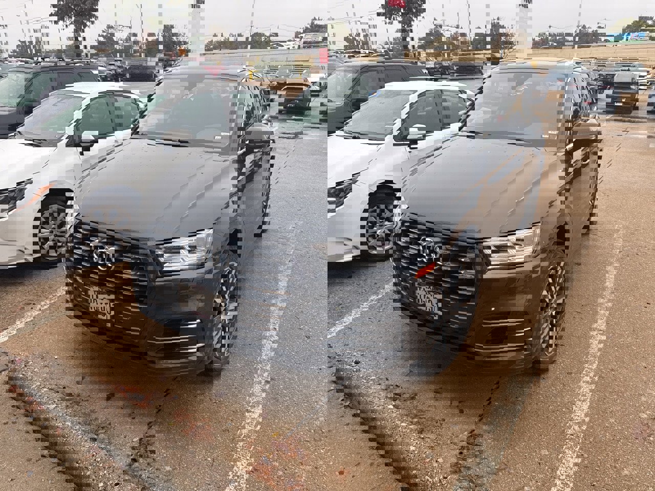 Used 2020 Audi Q5 e Premium Plus w/ Premium Plus Package