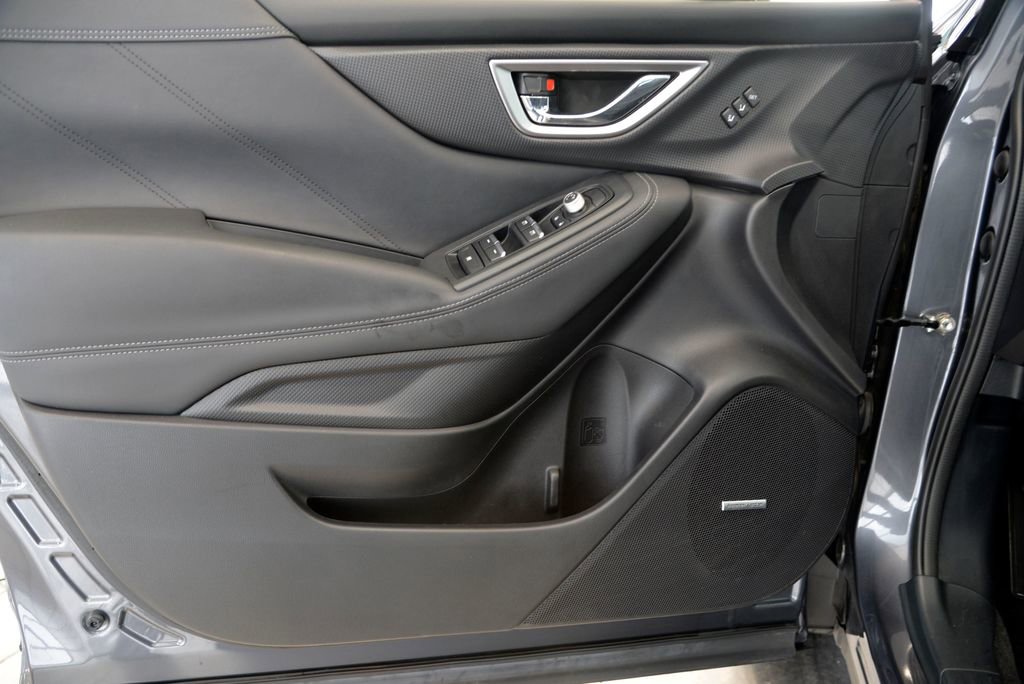 Used 2023 Subaru Forester Touring image 14
