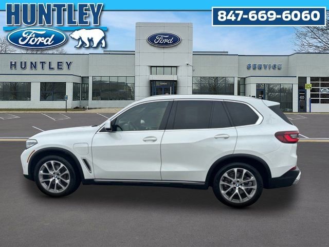 Used 2021 BMW X5 xDrive45e w/ Premium Package image 7