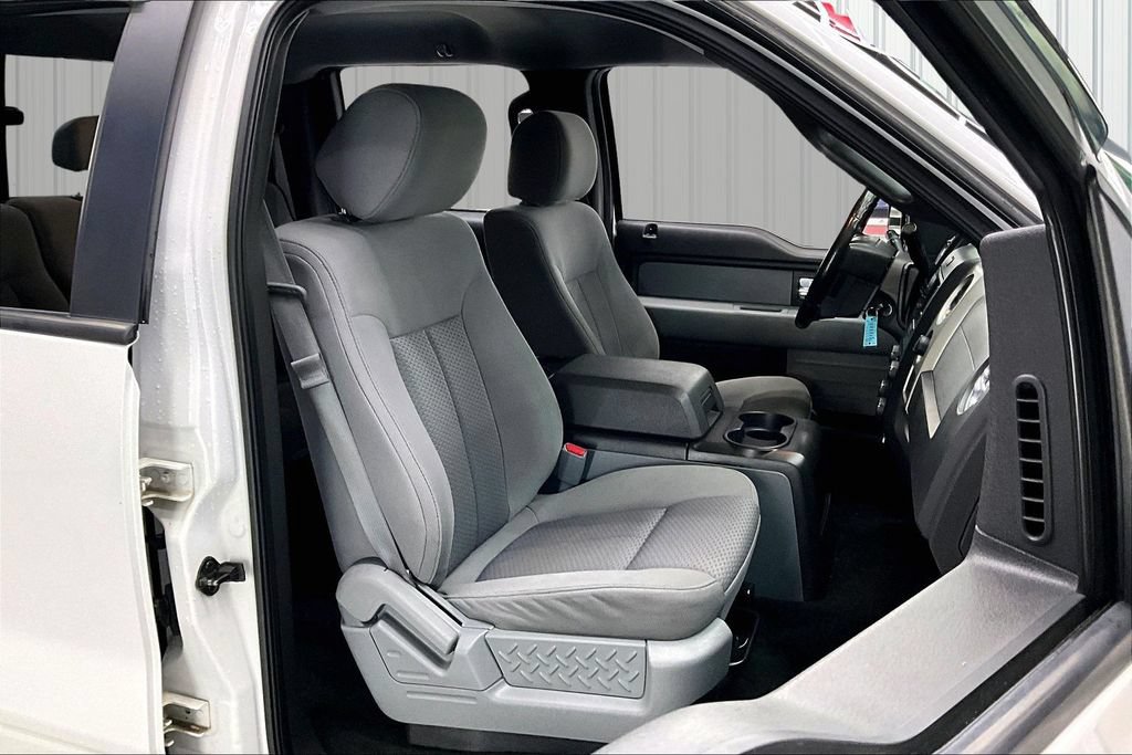Used 2013 Ford F150 XLT w/ Mid Equipment Group AWD/4WD image 27