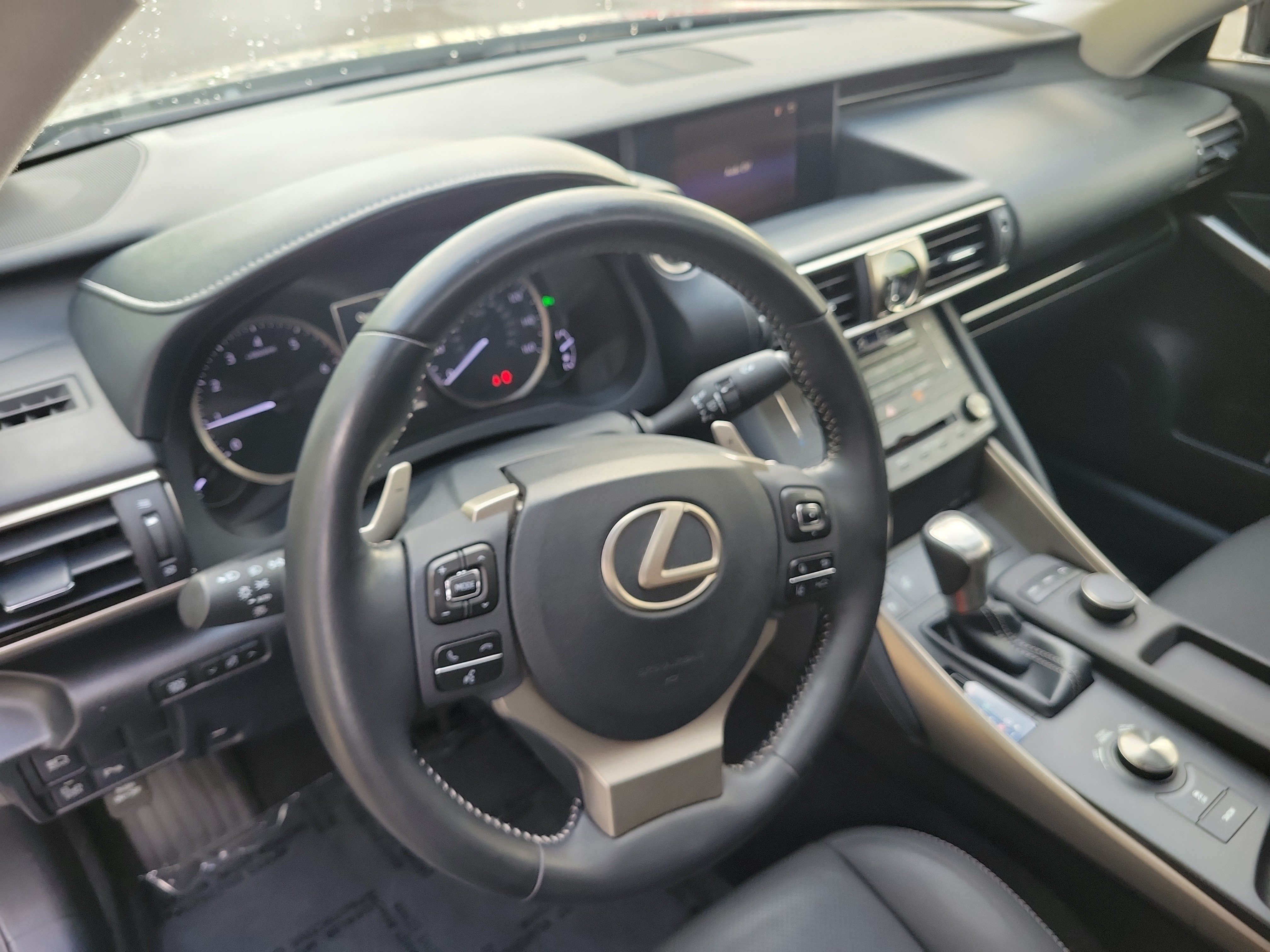 Used 2019 Lexus IS 300 w/ Premium Package RWD image 22