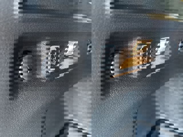 New 2025 Jeep Grand Cherokee L Limited w/ Luxury Tech Group II image 6