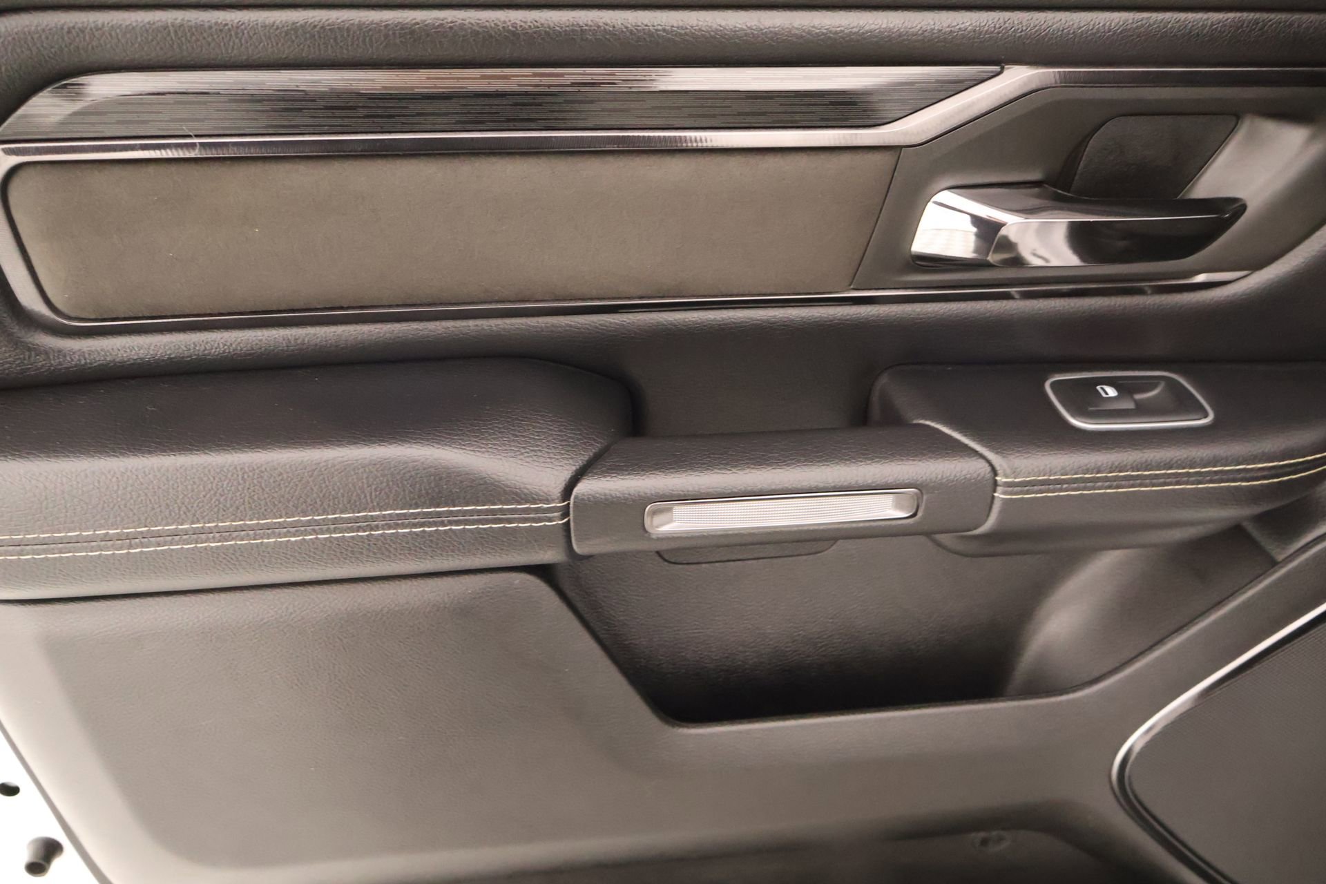 Used 2023 RAM 1500 Rebel w/ Rebel Level 2 Equipment Group AWD/4WD image 19