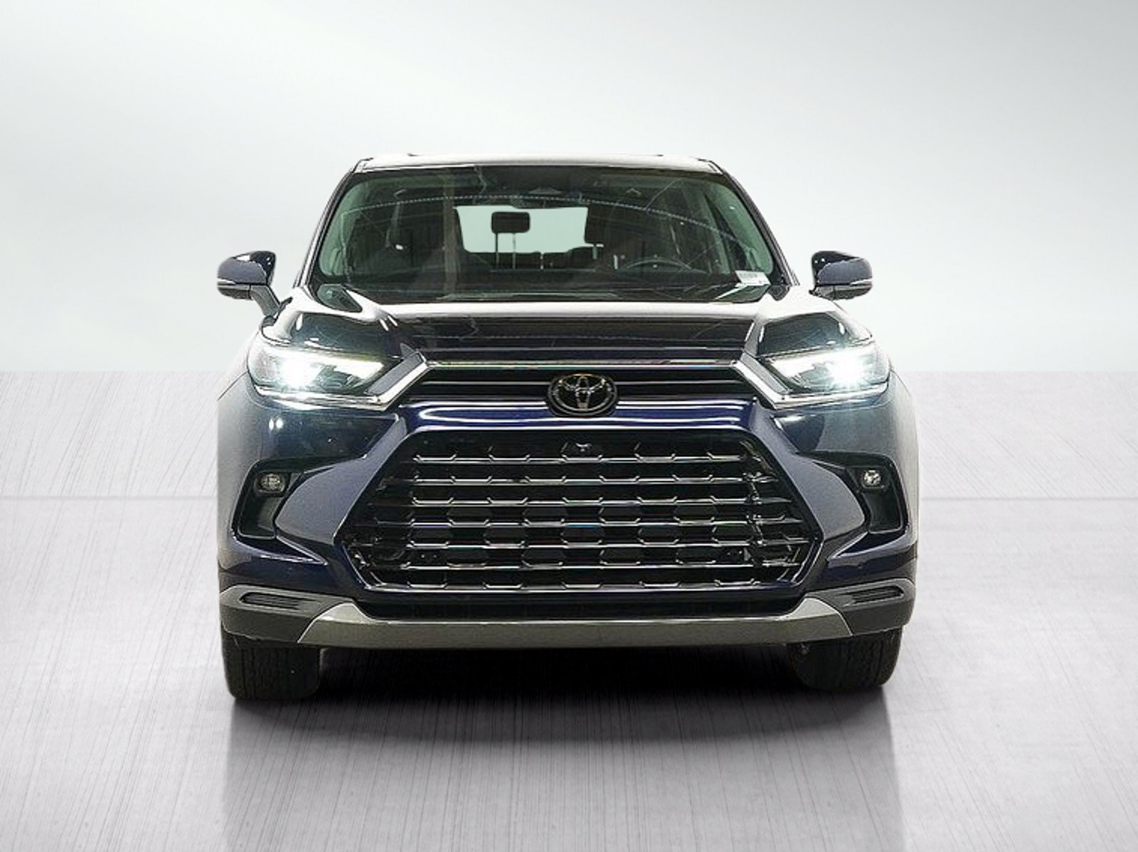 Used 2024 Toyota Grand Highlander AWD image 8