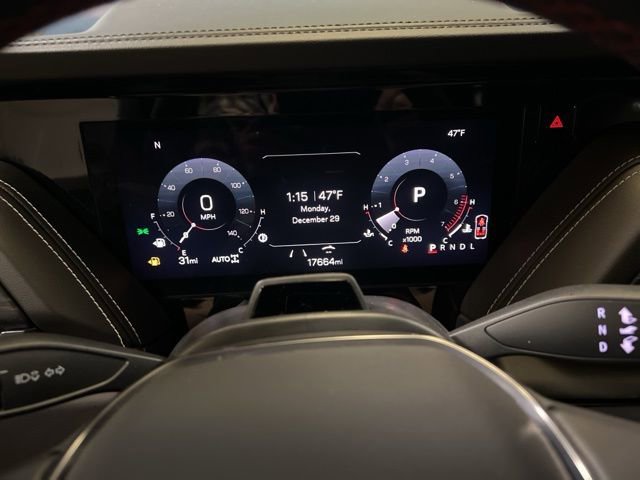 Used 2025 GMC Yukon XL AT4 Ultimate image 38