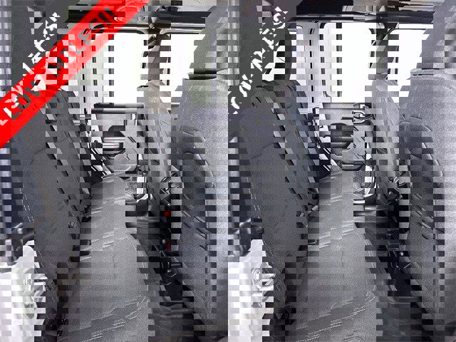 Used 2024 Jeep Wrangler Sport S image 28