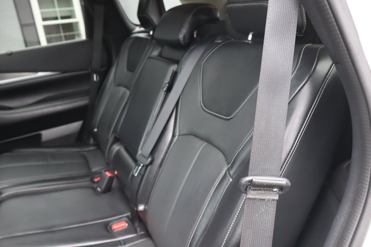 Used 2022 INFINITI QX60 Luxe w/ Cargo Package AWD/4WD image 31