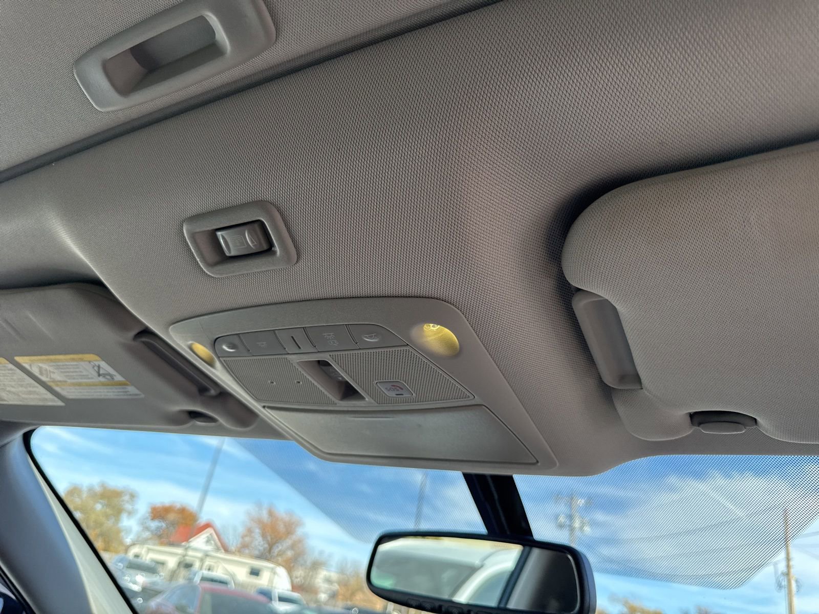 Used 2018 Nissan Pathfinder Platinum image 34