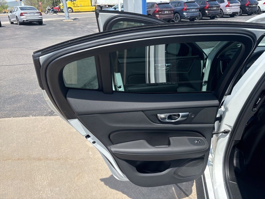 Certified 2024 Volvo S60 B5 Plus w/ Climate Package AWD/4WD image 36