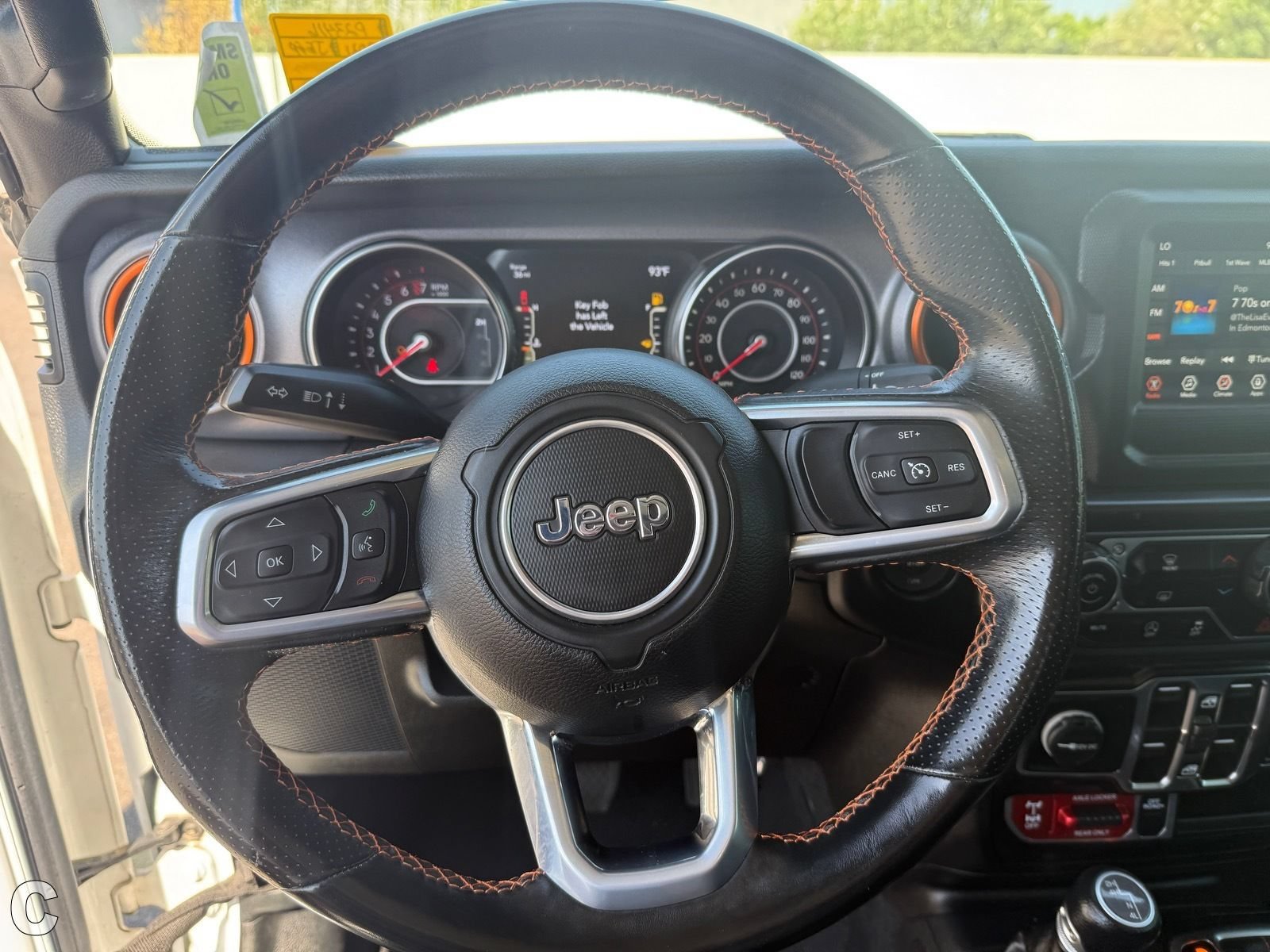 Used 2021 Jeep Gladiator Mojave AWD/4WD image 29