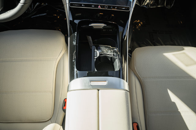 New 2027 Mercedes-Benz C 300 4MATIC Sedan image 29
