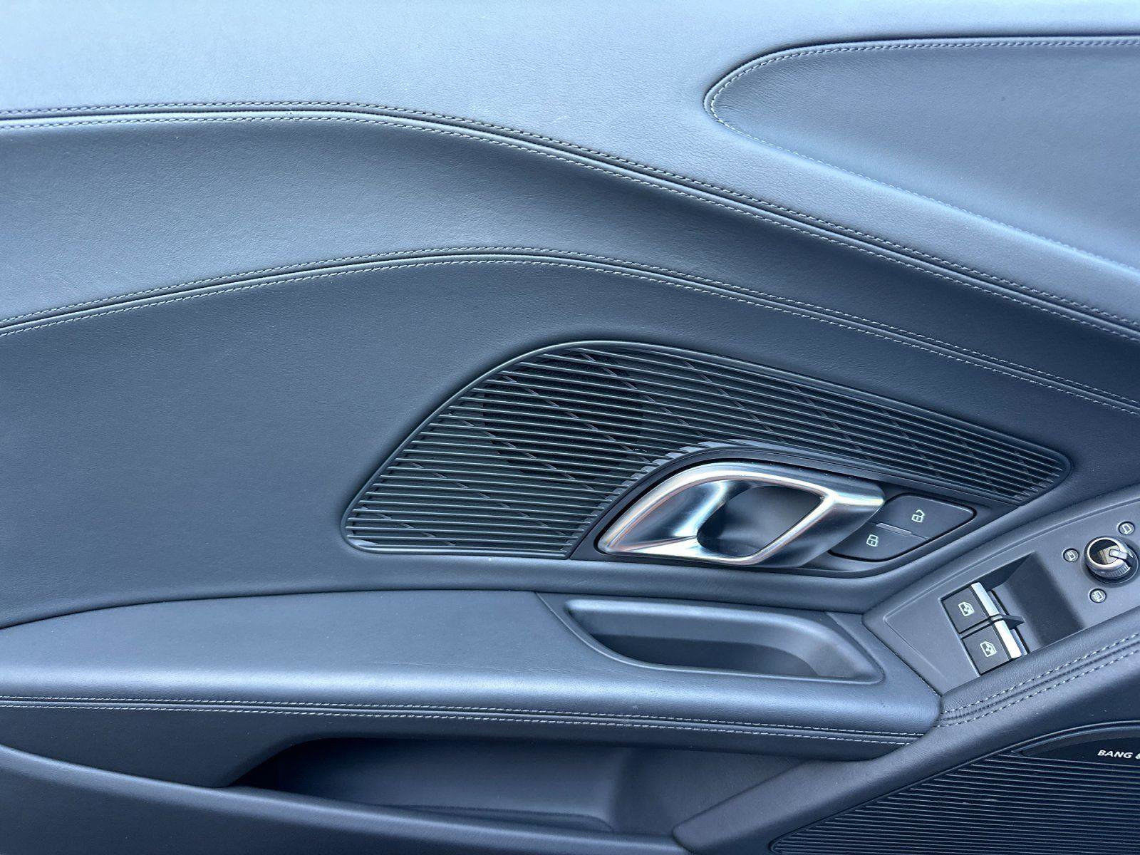 Used 2023 Audi R8 V10 performance w/ Carbon Exterior Package image 12