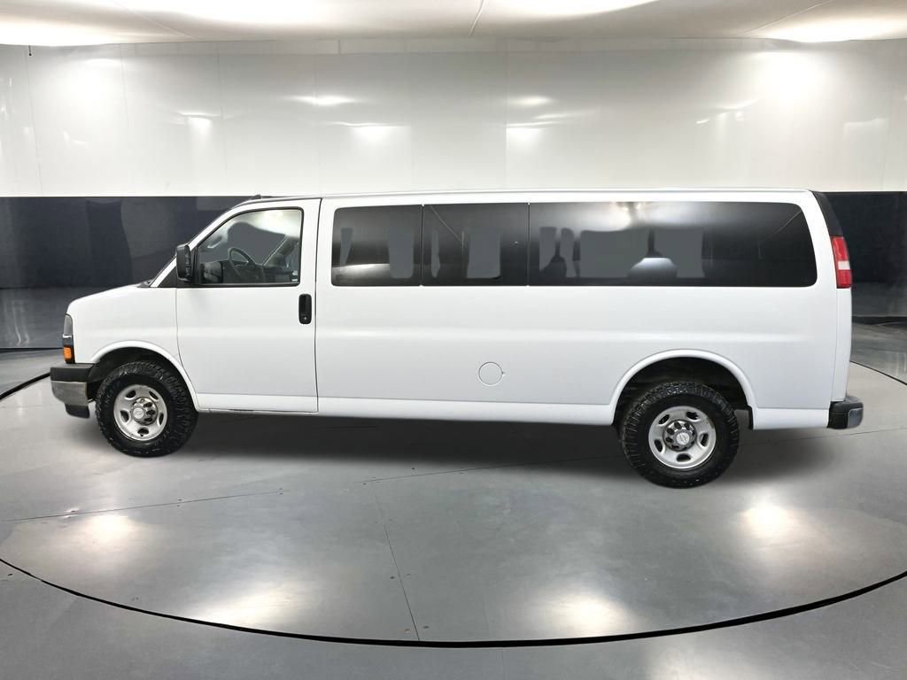 Used 2017 Chevrolet Express 3500 LT w/ LT Preferred Equipment Group image 10