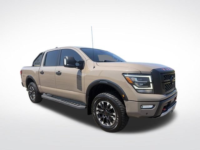 Used 2021 Nissan Titan PRO-4X w/ Pro-4x Convenience Package AWD/4WD image 2