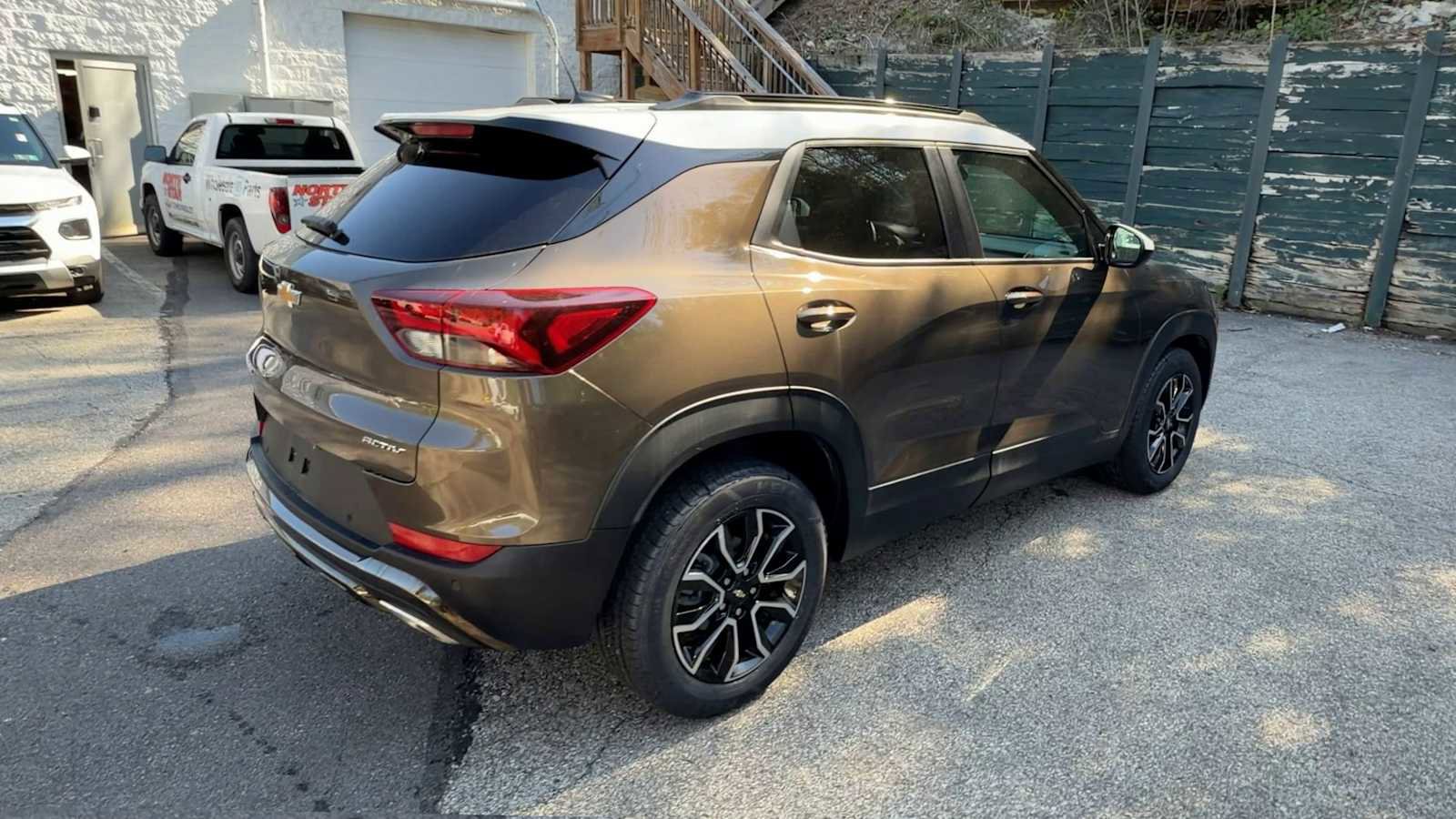 Certified 2022 Chevrolet TrailBlazer ACTIV w/ Sun and Liftgate Package image 8