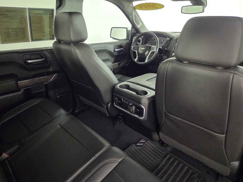 Used 2019 Chevrolet Silverado 1500 LTZ w/ LTZ Premium Package AWD/4WD image 32