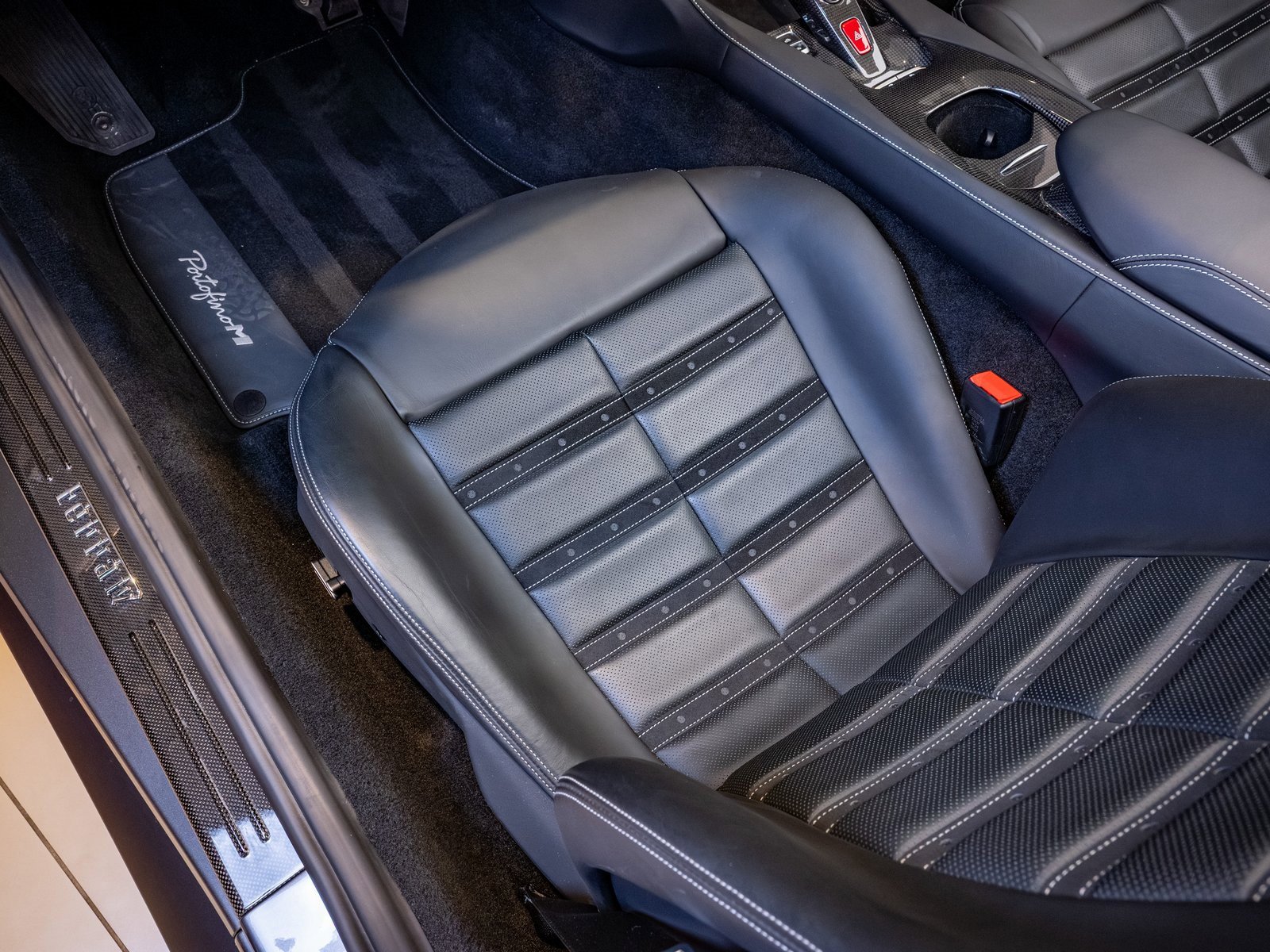 Used 2022 Ferrari Portofino M image 12