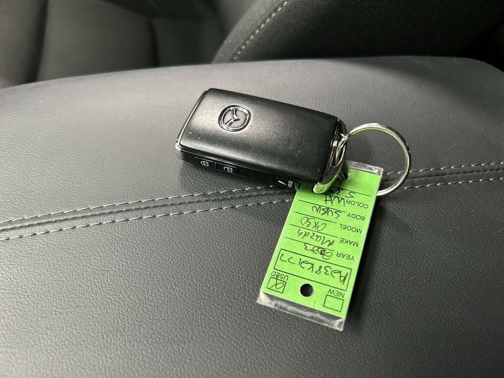 Used 2023 MAZDA CX-30 AWD 2.5 S image 12