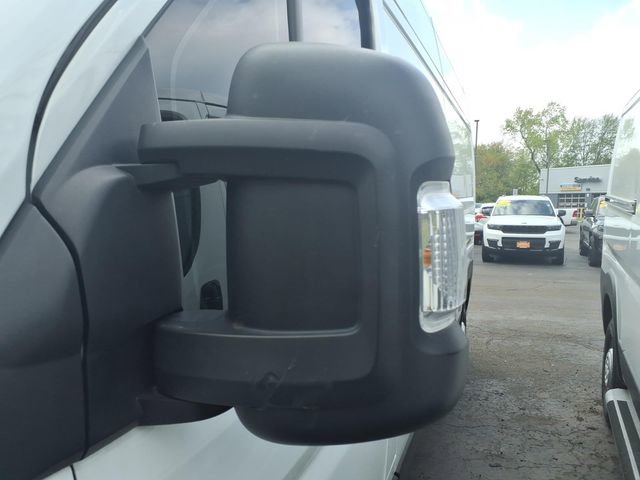 Used 2023 RAM ProMaster 2500 FWD image 12