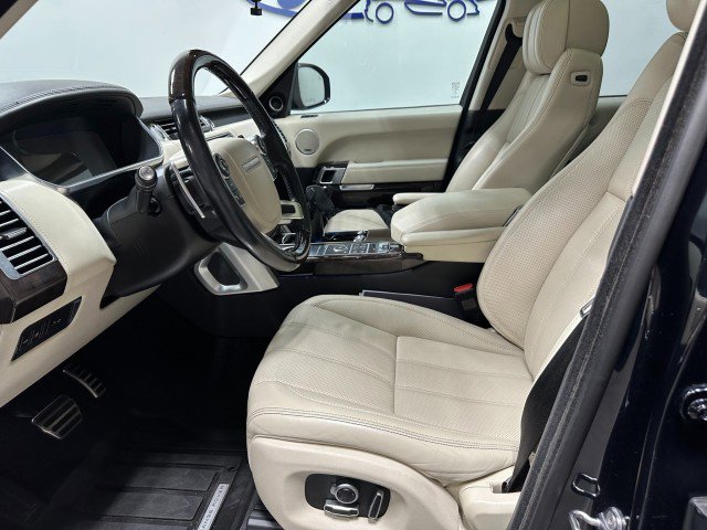 Used 2017 Land Rover Range Rover Autobiography image 12