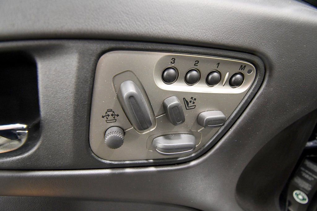 Used 2009 Jaguar XK Convertible image 17