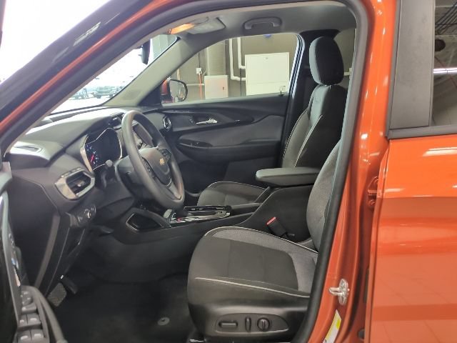 Used 2022 Chevrolet TrailBlazer LT AWD/4WD image 12
