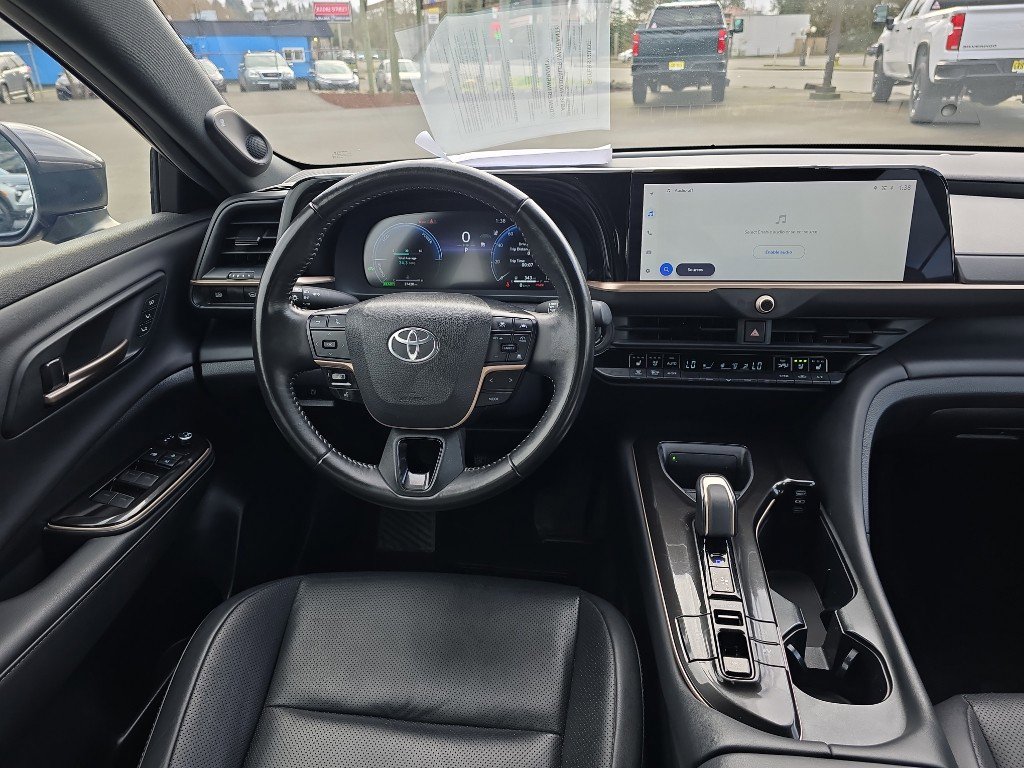 Certified 2024 Toyota Crown Limited image 21