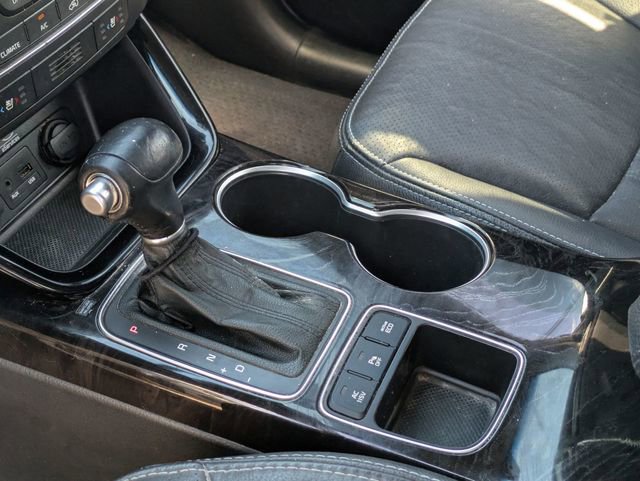 Used 2014 Kia Sorento SX w/ 3rd Row Package image 26