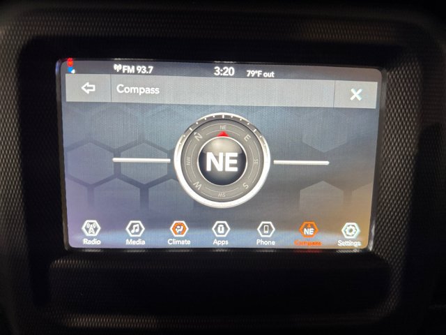 Used 2022 Jeep Gladiator Sport AWD/4WD image 14