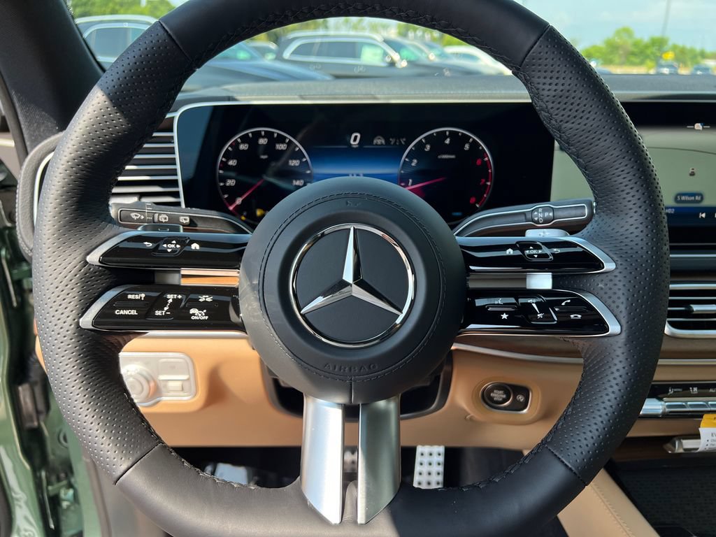 New 2026 Mercedes-Benz GLS 450 4MATIC image 17