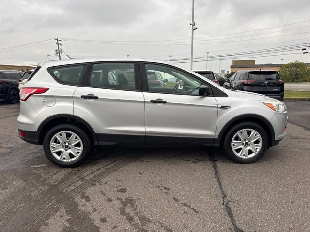 Used 2016 Ford Escape S FWD image 4