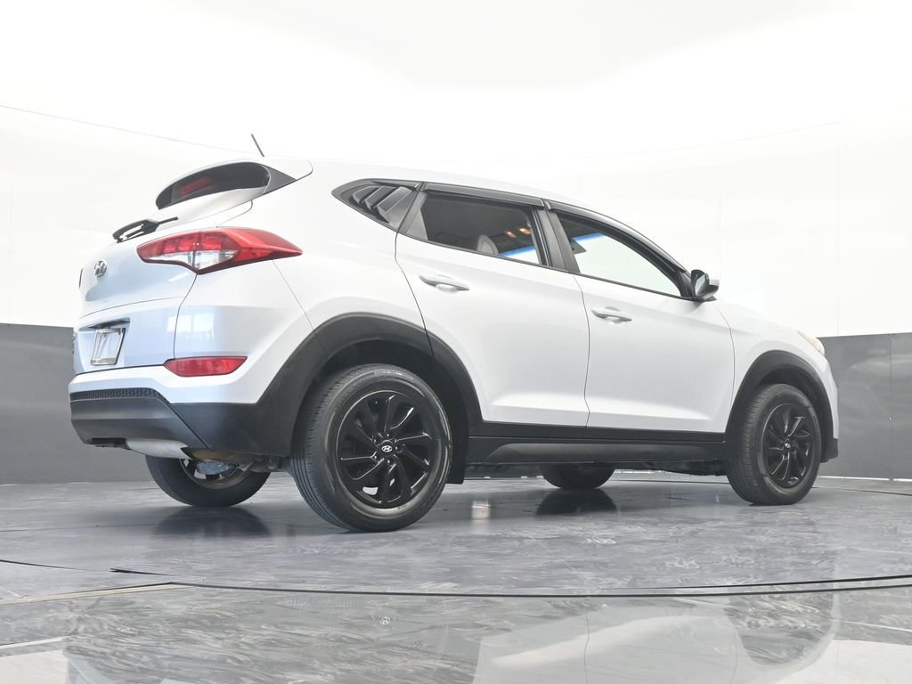 Used 2017 Hyundai Tucson SE image 57