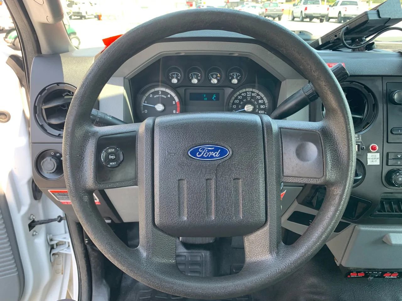 Used 2012 Ford F450 XL w/ PWR Equipment Group RWD image 11