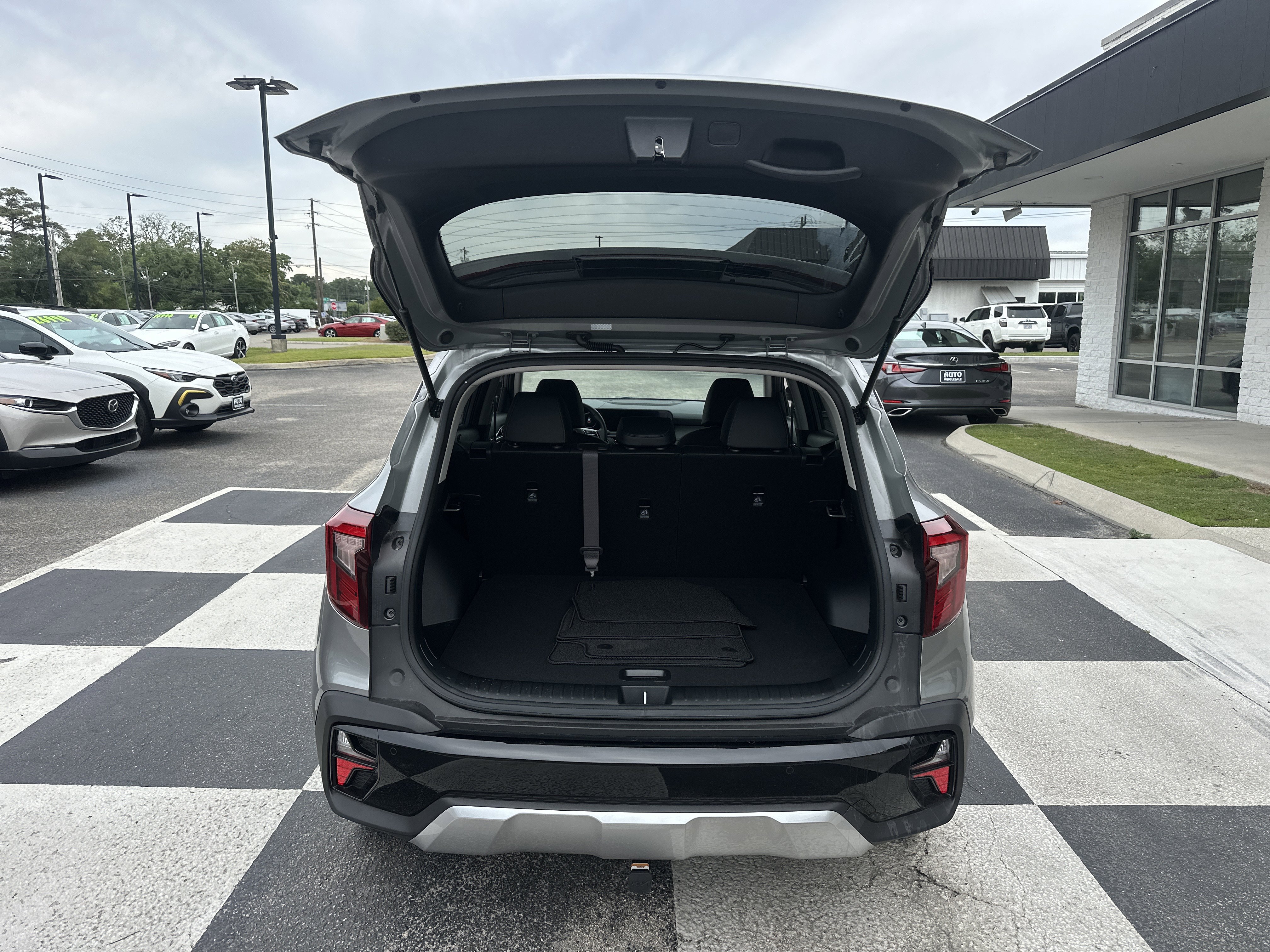 Used 2026 Kia Seltos EX w/ EX Sunroof Package FWD image 7