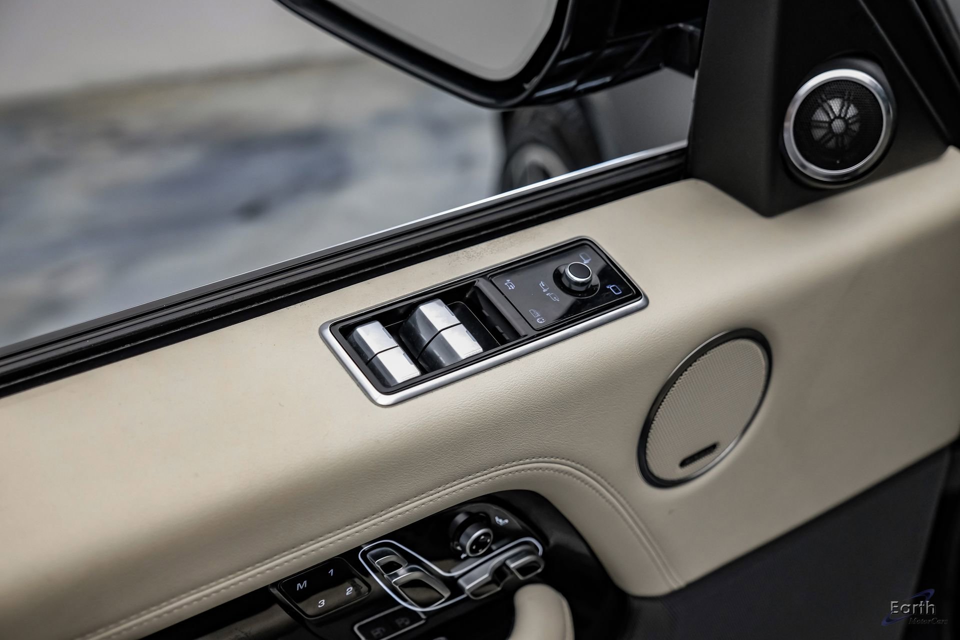 Used 2022 Land Rover Range Rover P525 Westminster Edition AWD/4WD image 79