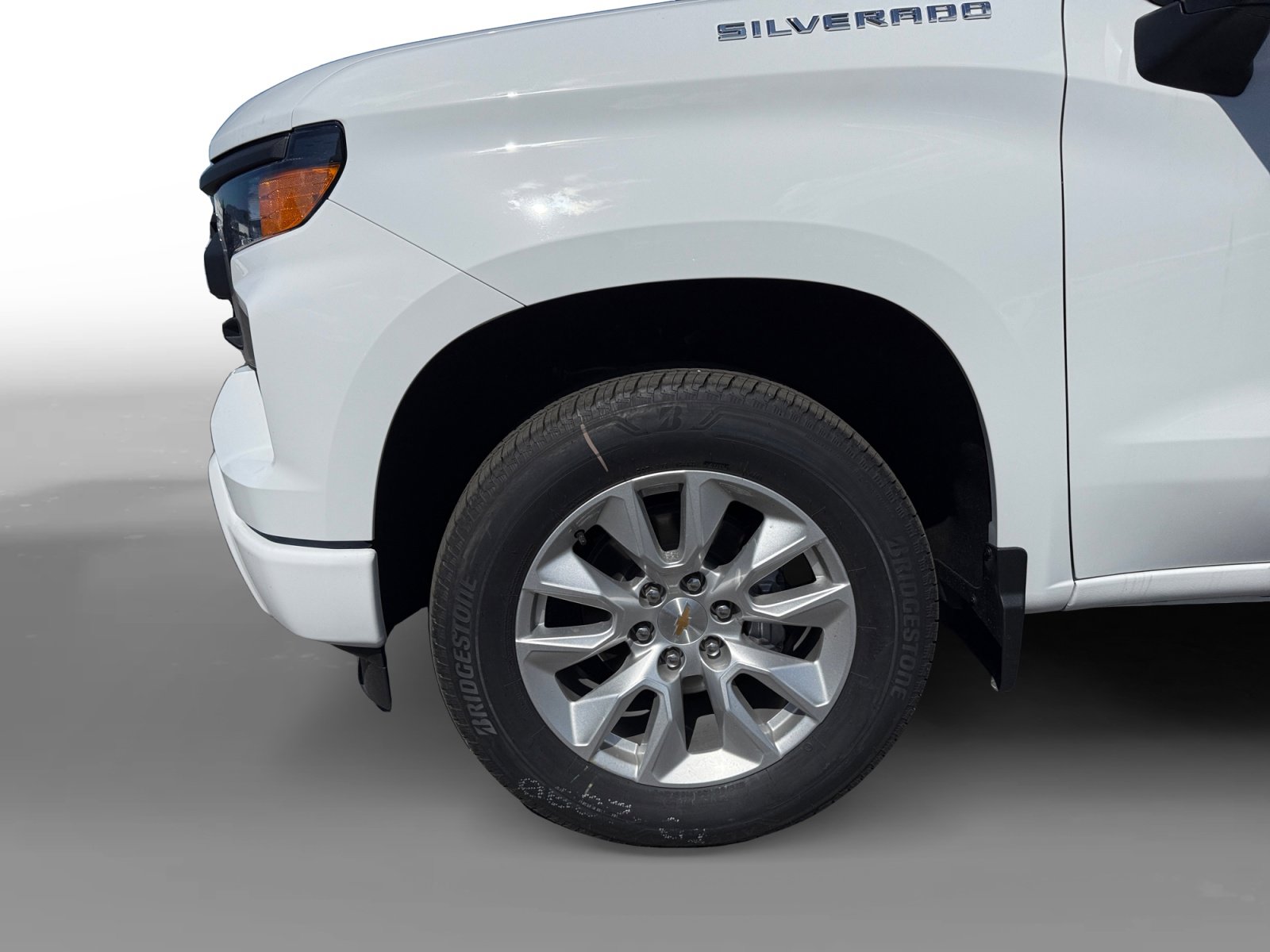 New 2026 Chevrolet Silverado 1500 Custom RWD image 9
