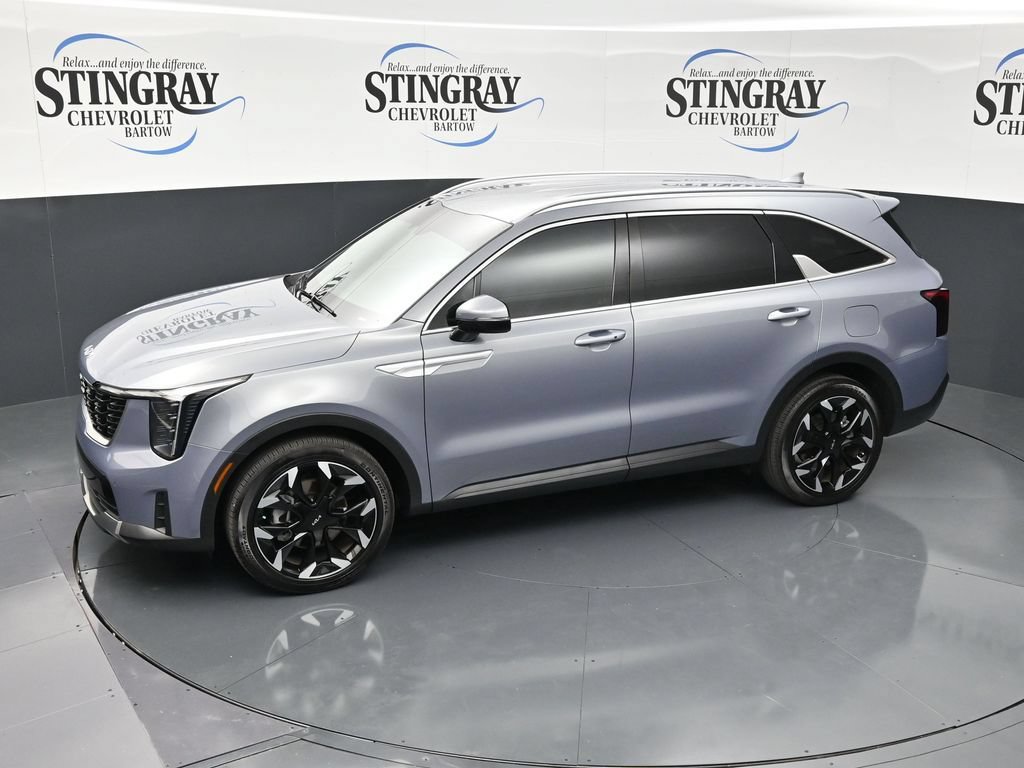 Used 2025 Kia Sorento EX FWD image 23