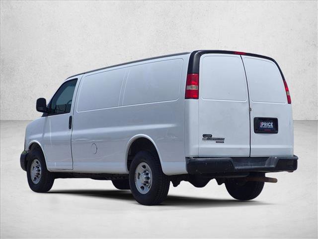 Used 2015 Chevrolet Express 2500 RWD image 8