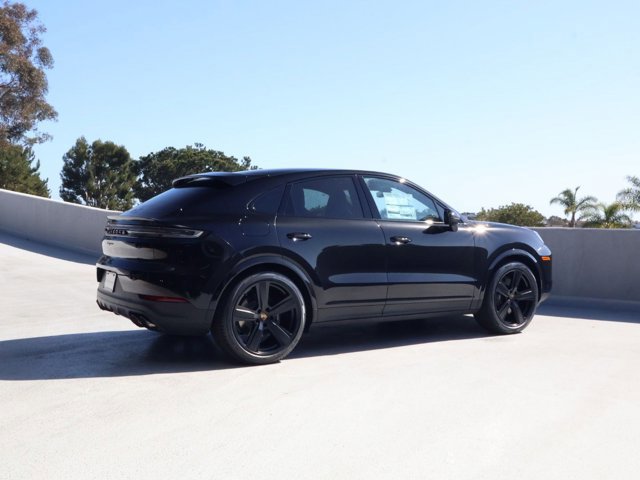 New 2026 Porsche Cayenne Coupe image 8
