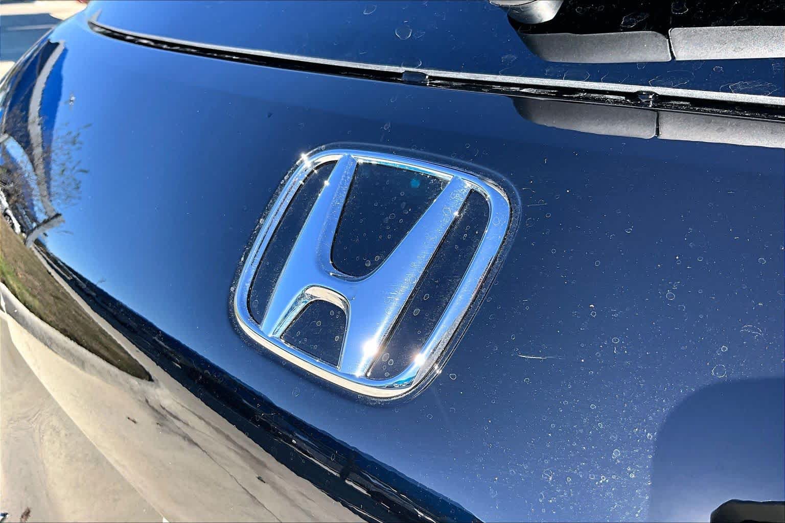 Used 2026 Honda HR-V LX image 15